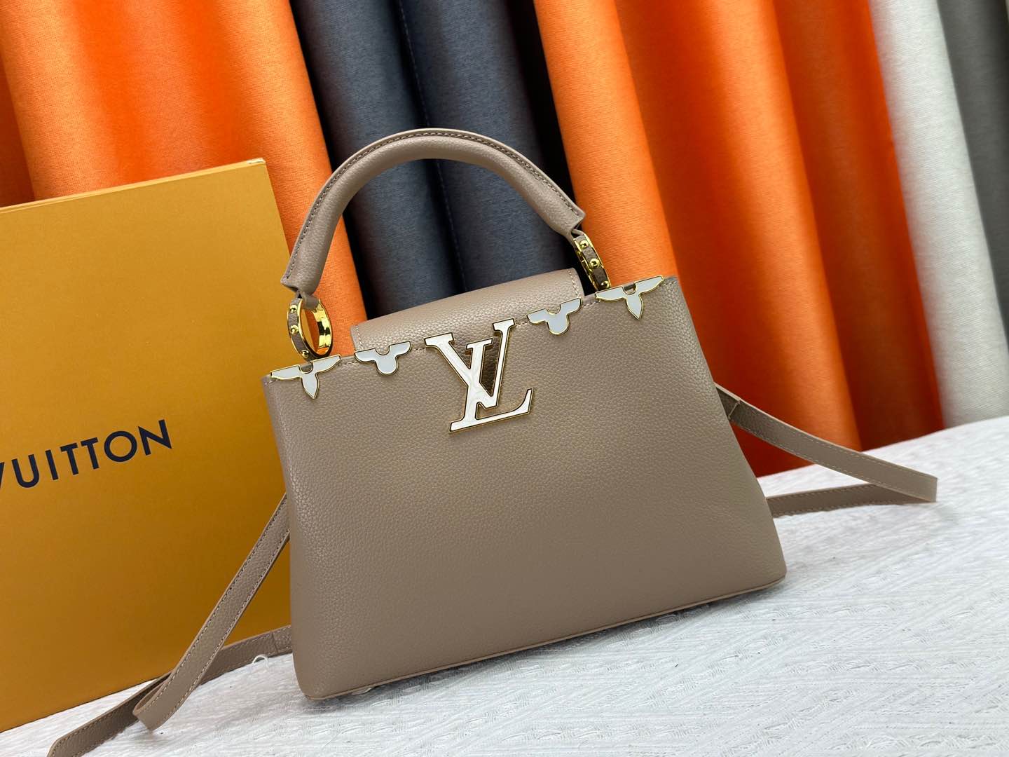 LV bag 714